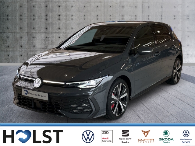 Golf VIII 1.5TSI eHybrid GTE AHK DCC Matrix 18''