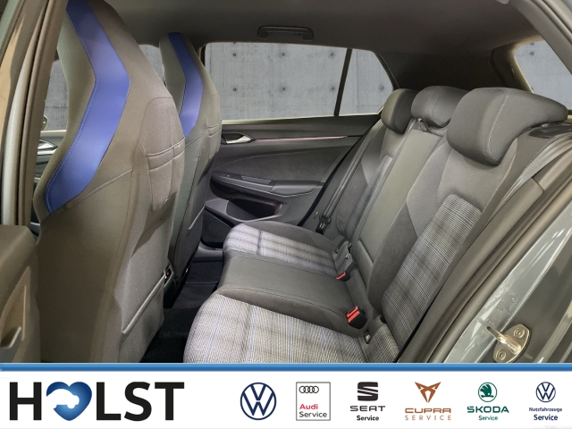 Golf VIII 1.5TSI eHybrid GTE AHK DCC Matrix 18''