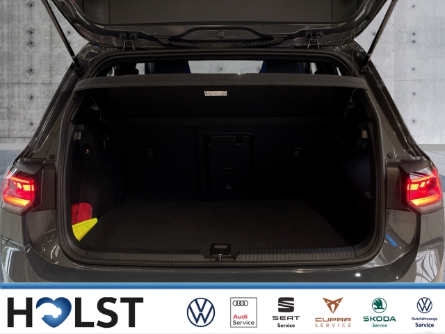 Golf VIII 1.5TSI eHybrid GTE AHK DCC Matrix 18''