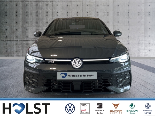 Golf VIII 1.5TSI eHybrid GTE AHK DCC Matrix 18''
