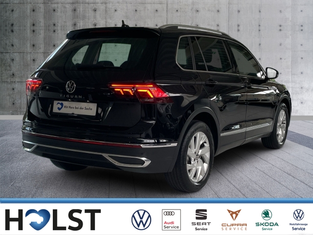 Tiguan 2.0TDI Elegance AHK Pano Kamera Matrix-LED