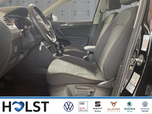 Tiguan 2.0TDI Elegance AHK Pano Kamera Matrix-LED