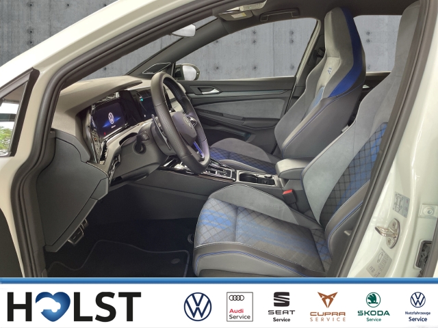 Golf Variant VIII R AHK Black Style HuD 19 Matrix Performance