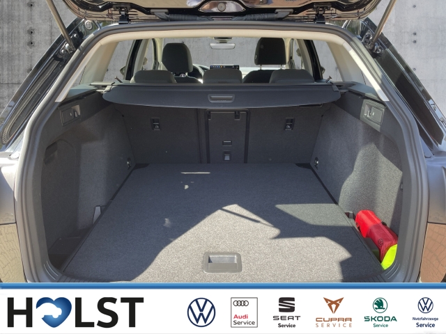 Golf Variant VIII 1.5TSI Life AHK Navi Kamera IQ Light