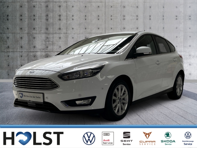 Focus 1.0 EcoBoost Titanium Kamera LED