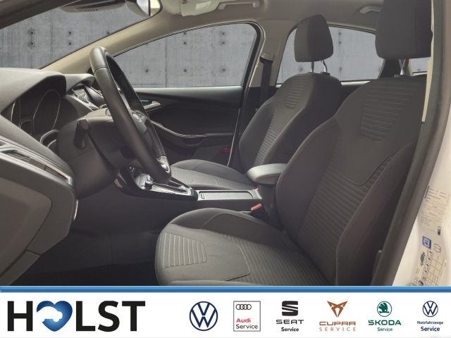 Focus 1.0 EcoBoost Titanium Kamera LED